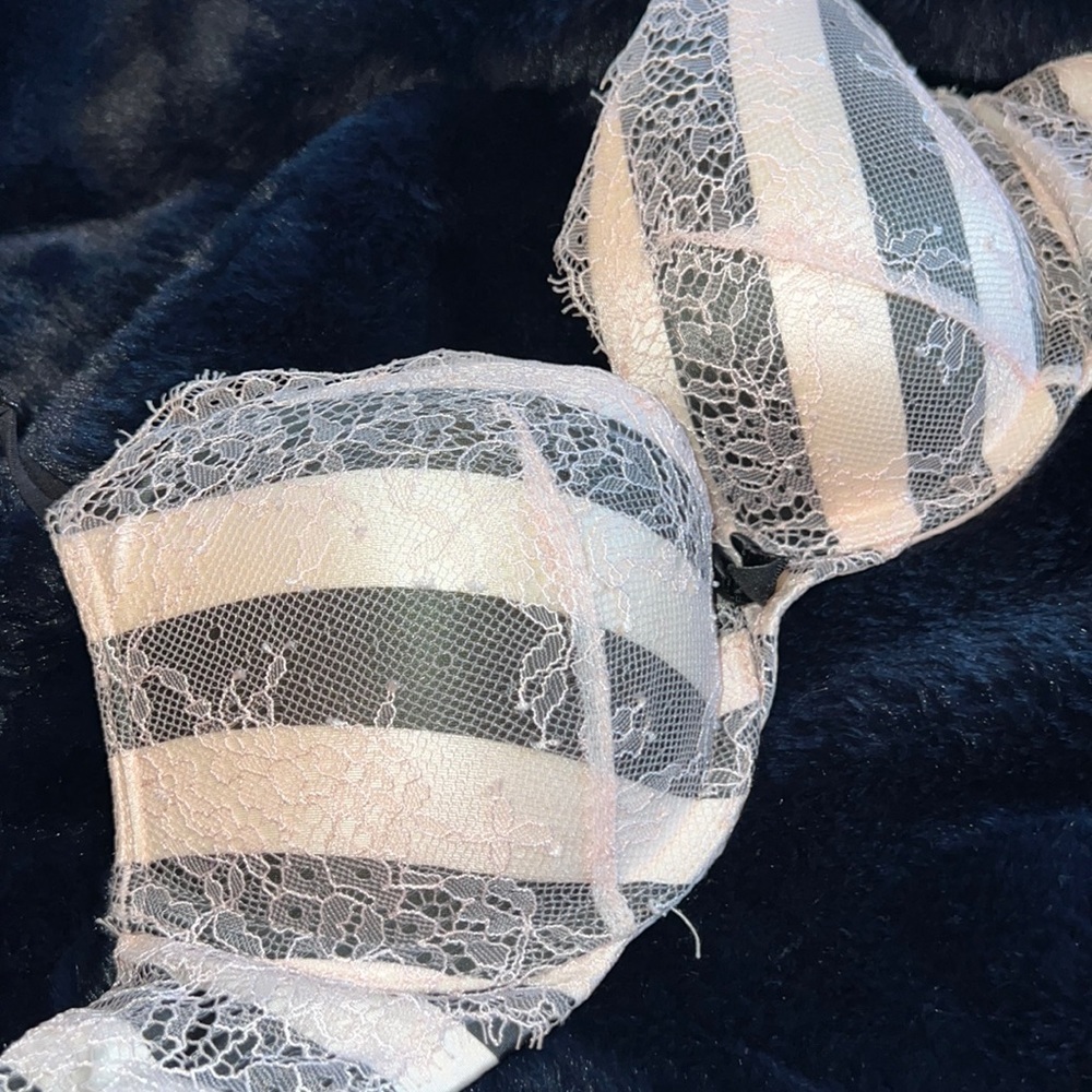 Barely worn VS bra